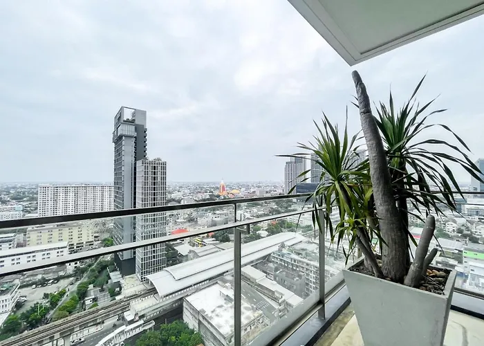 Apartment Near Bts L Sukhumvit L Pool And Garden L Sontana *