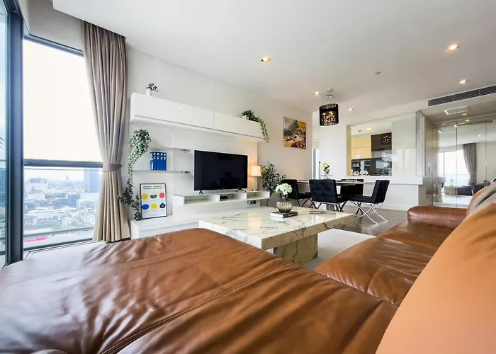 Near Bts L Sukhumvit L Pool And Garden L Sontana * Bangkok
