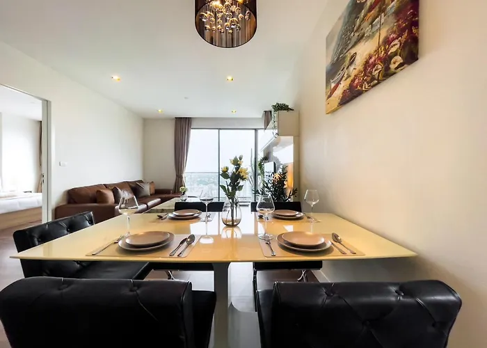Near Bts L Sukhumvit L Pool And Garden L Sontana * Bangkok