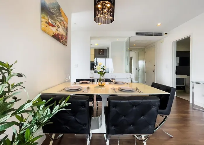 Near Bts L Sukhumvit L Pool And Garden L Sontana *