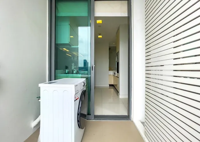 Apartment Near Bts L Sukhumvit L Pool And Garden L Sontana *