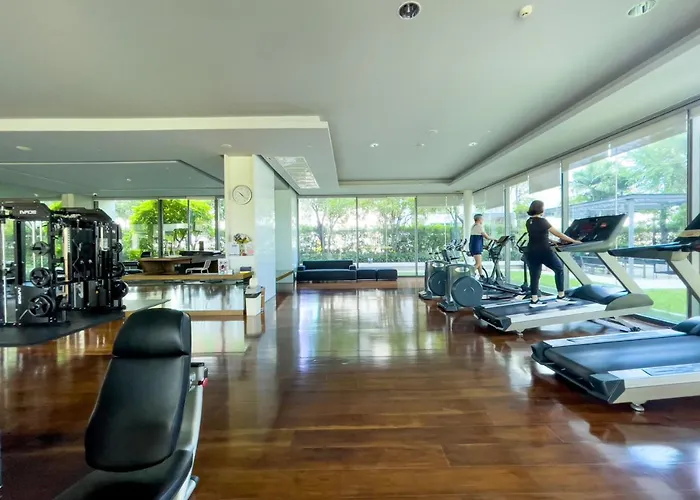 Apartment Near Bts L Sukhumvit L Pool And Garden L Sontana Bangkok