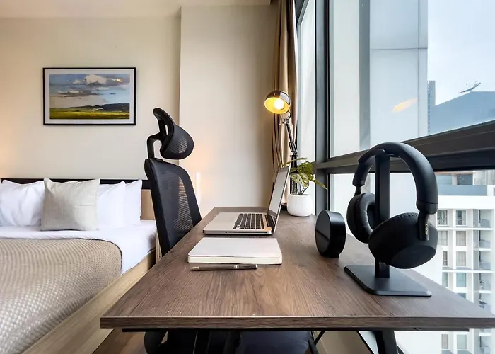 Near Bts L Sukhumvit L Pool And Garden L Sontana Apartment *